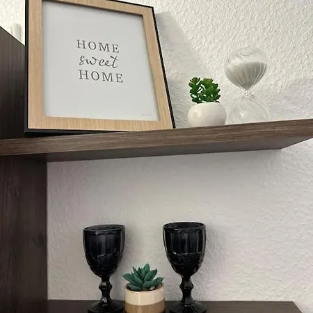 Uniklinikum Und Messe Essen, Netflix, Wlan Appartement *